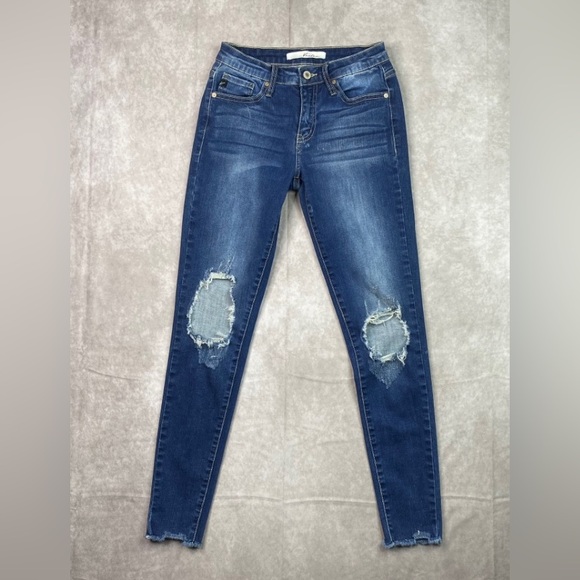 KanCan Womens Jeans Size 3 25 Dark Wash Mid Rise Distressed Denim Pants - Picture 1 of 16